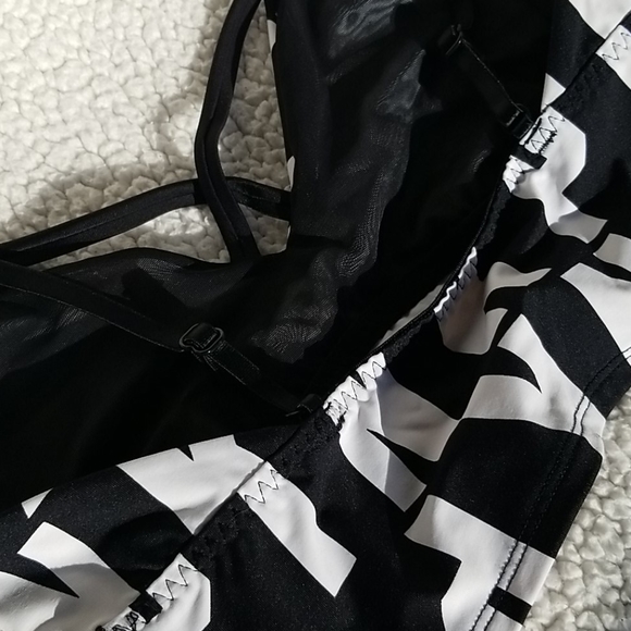 Victoria's Secret PINK bralette! - Picture 7 of 7